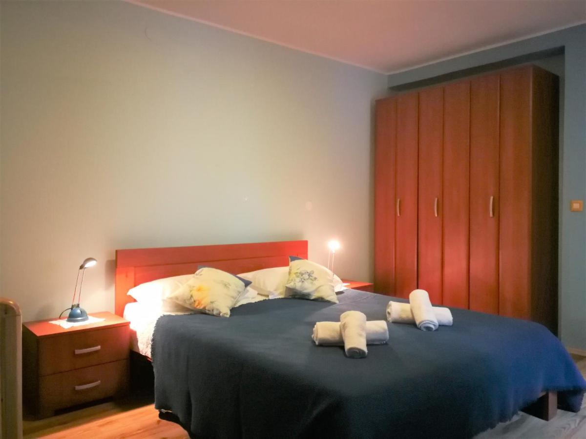 Apartments Bilic With Garden & Swimming Pool - 50M From The Beach Pjescana Uvala Exterior photo