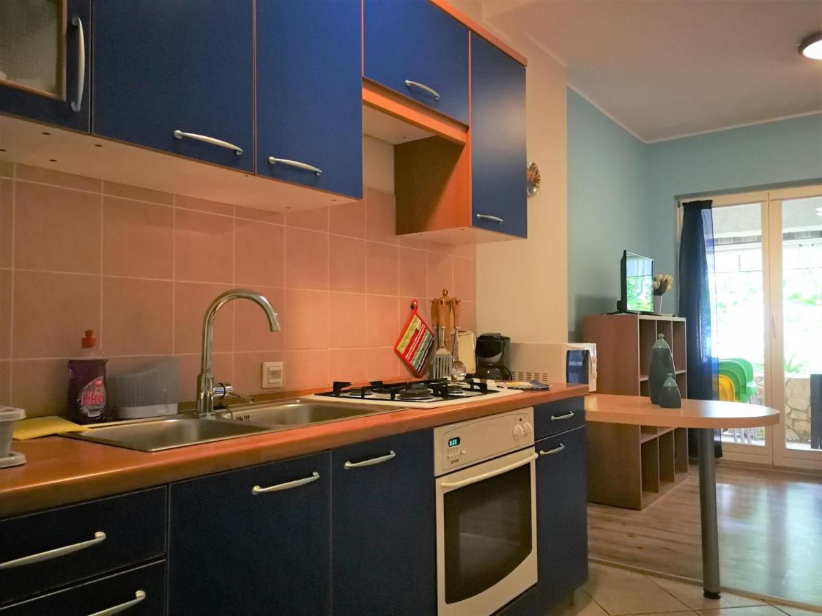 Apartments Bilic With Garden & Swimming Pool - 50M From The Beach Pjescana Uvala Exterior photo