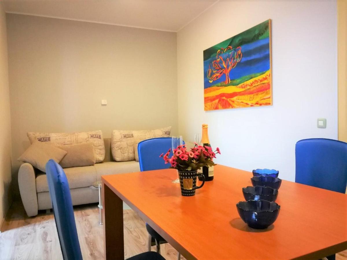 Apartments Bilic With Garden & Swimming Pool - 50M From The Beach Pjescana Uvala Exterior photo